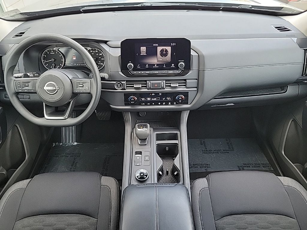 2023 Nissan Pathfinder S
