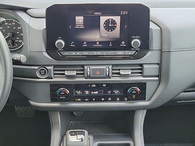 2023 Nissan Pathfinder S