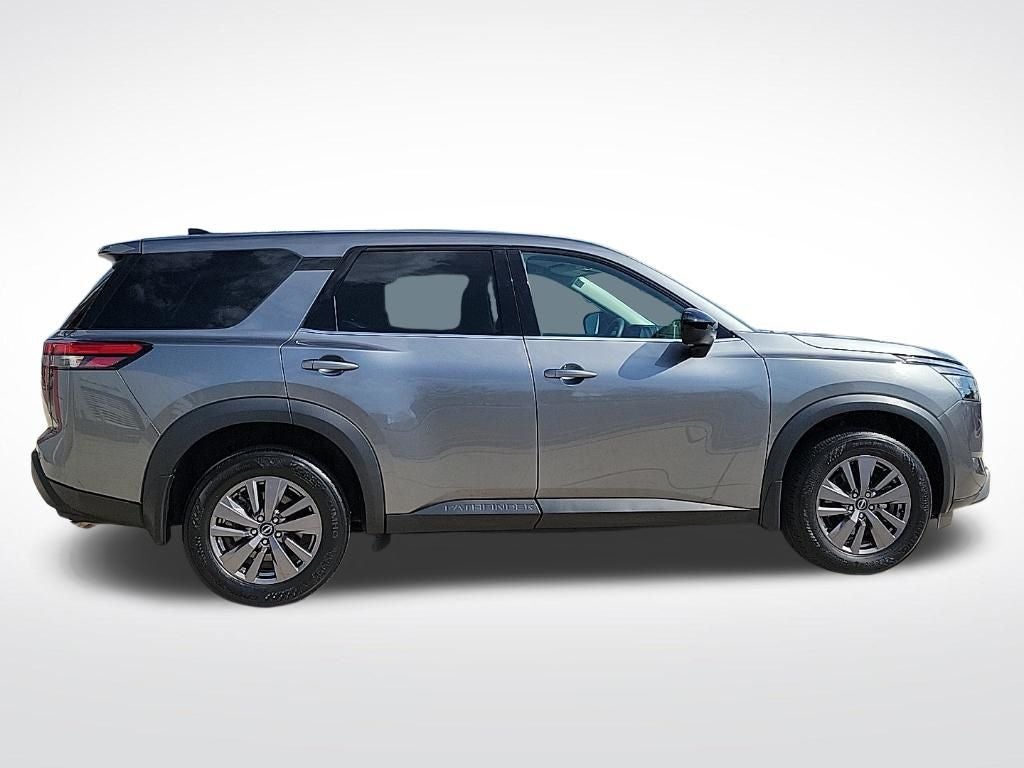 2023 Nissan Pathfinder S