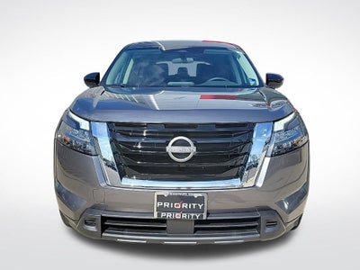 2023 Nissan Pathfinder S