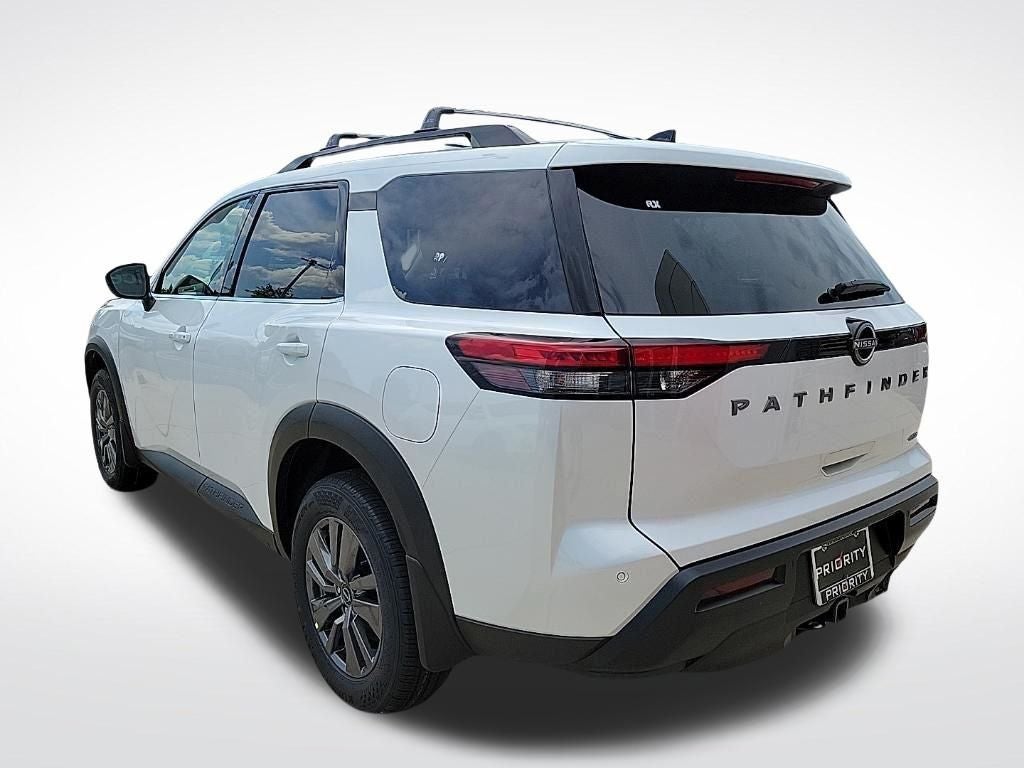2026 Nissan Pathfinder SV