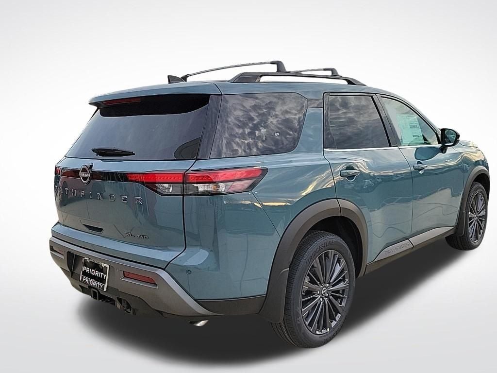 2026 Nissan Pathfinder SL