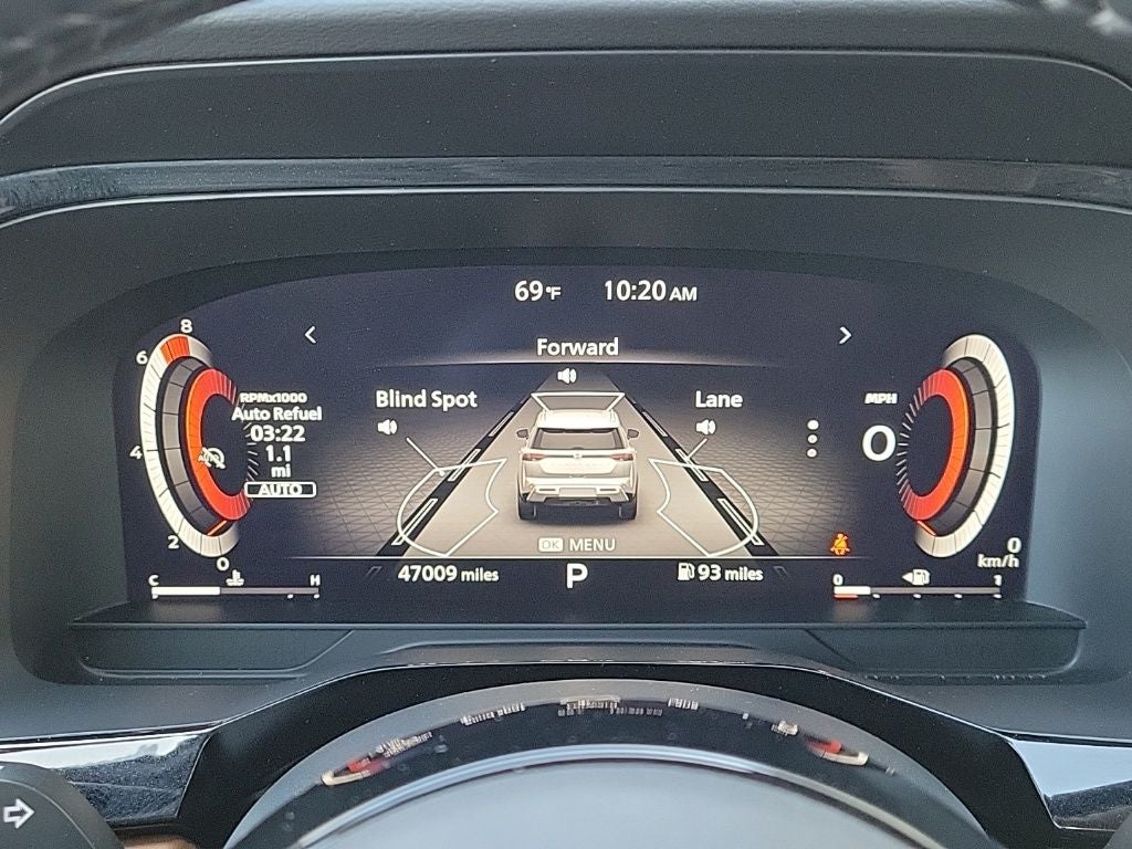 2023 Nissan Pathfinder Platinum