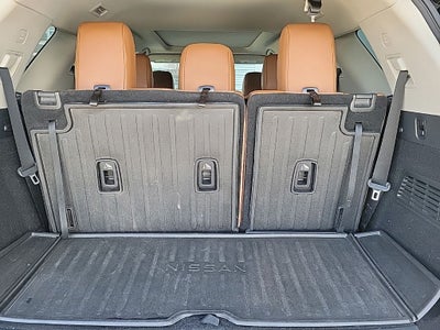 2023 Nissan Pathfinder Platinum