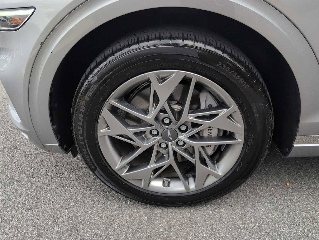2025 Genesis GV70 2.5T