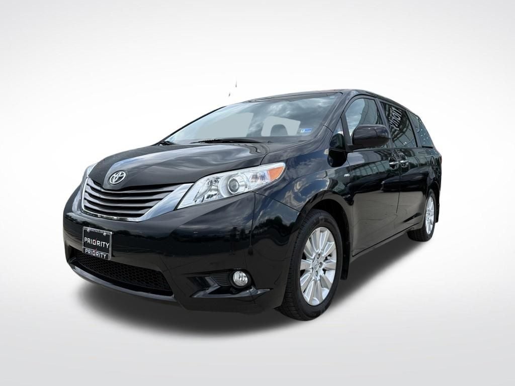 2016 Toyota Sienna XLE 7 Passenger