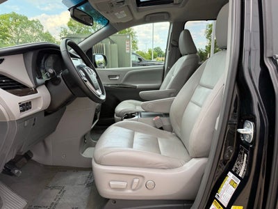 2016 Toyota Sienna XLE 7 Passenger