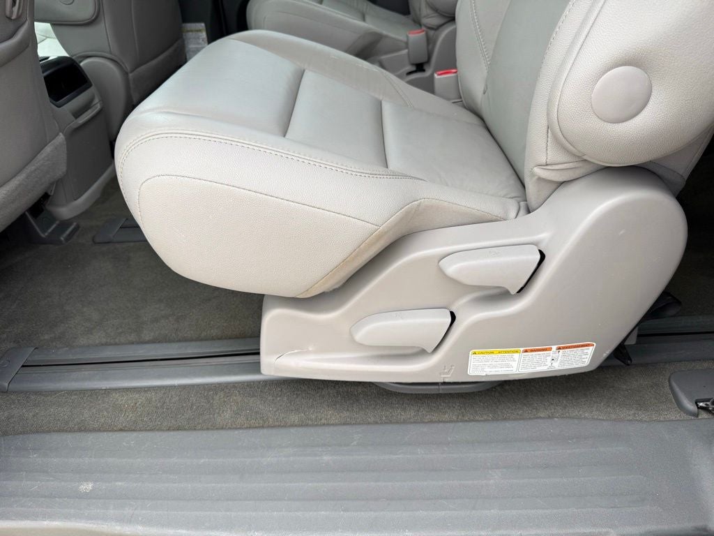 2016 Toyota Sienna XLE 7 Passenger