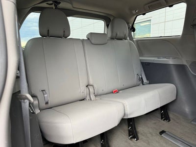 2016 Toyota Sienna XLE 7 Passenger