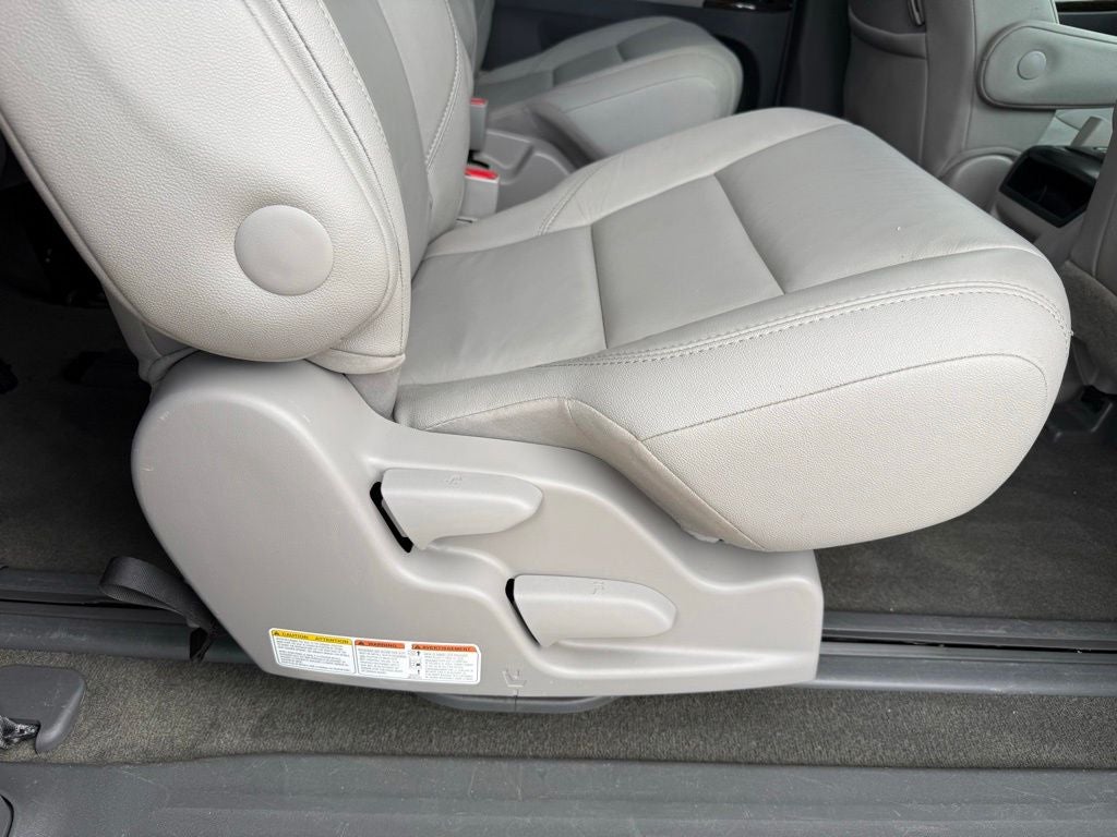 2016 Toyota Sienna XLE 7 Passenger