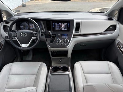 2016 Toyota Sienna XLE 7 Passenger
