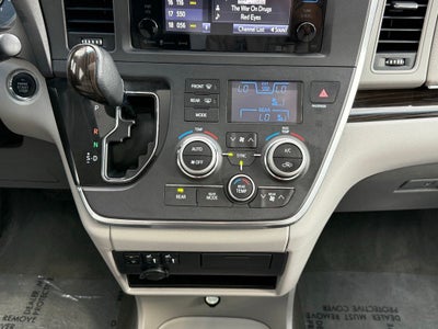 2016 Toyota Sienna XLE 7 Passenger