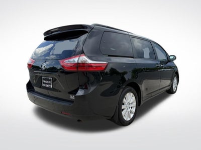 2016 Toyota Sienna XLE 7 Passenger