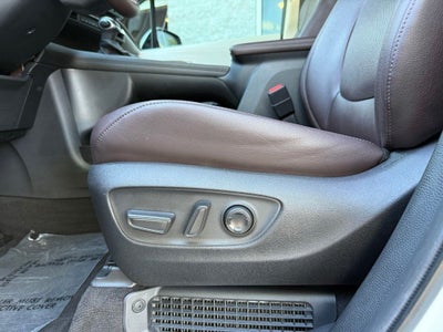 2023 Toyota Sienna Platinum 7 Passenger