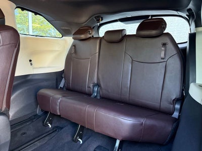 2023 Toyota Sienna Platinum 7 Passenger