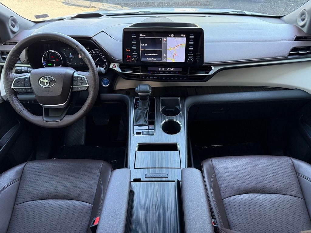 2023 Toyota Sienna Platinum 7 Passenger