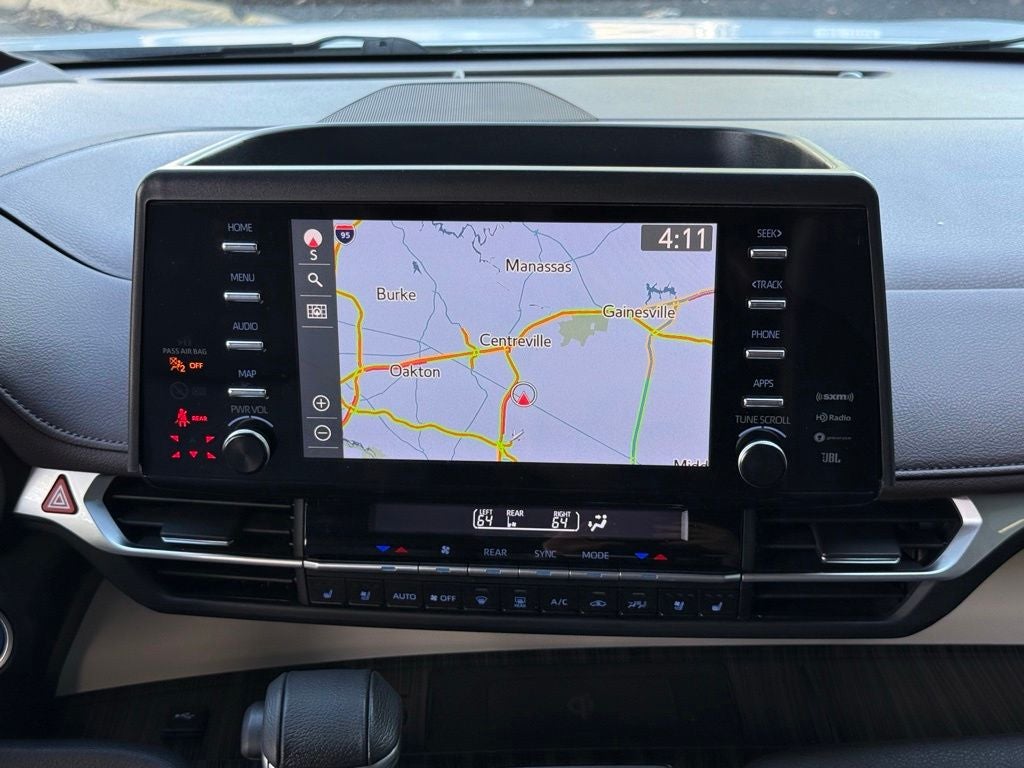 2023 Toyota Sienna Platinum 7 Passenger