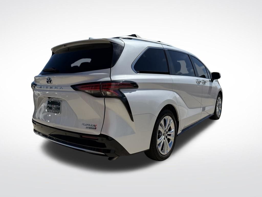 2023 Toyota Sienna Platinum 7 Passenger