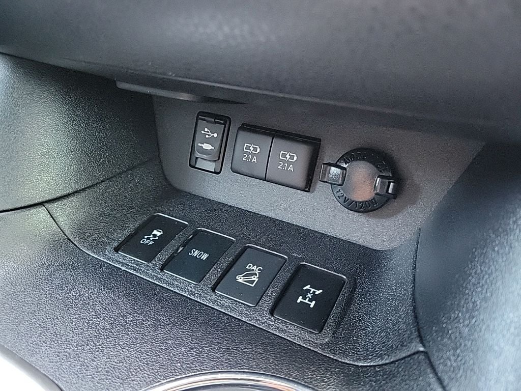 2017 Toyota Highlander SE