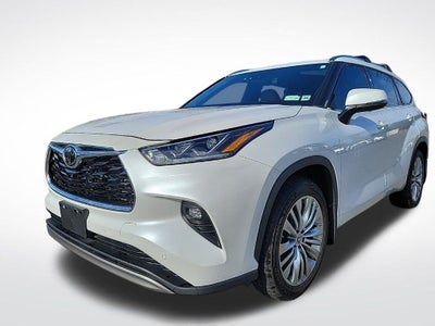 2023 Toyota Highlander L