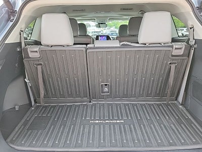 2024 Toyota Highlander XLE