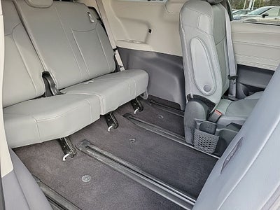 2024 Toyota Sienna Limited 7 Passenger