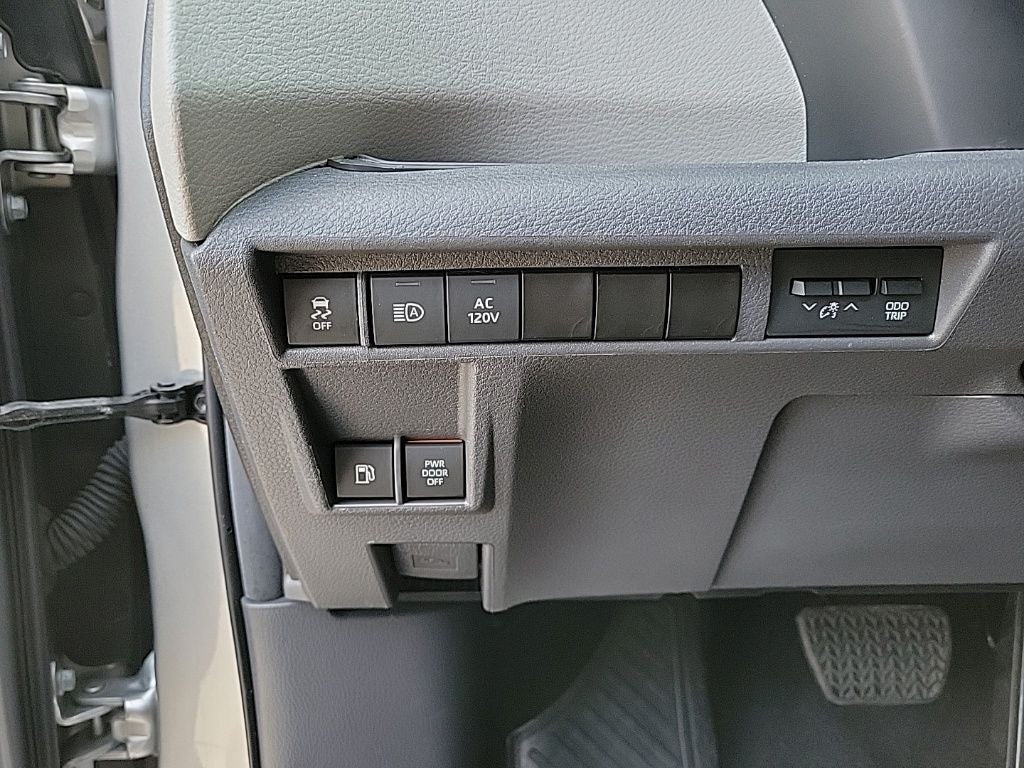 2024 Toyota Sienna Limited 7 Passenger