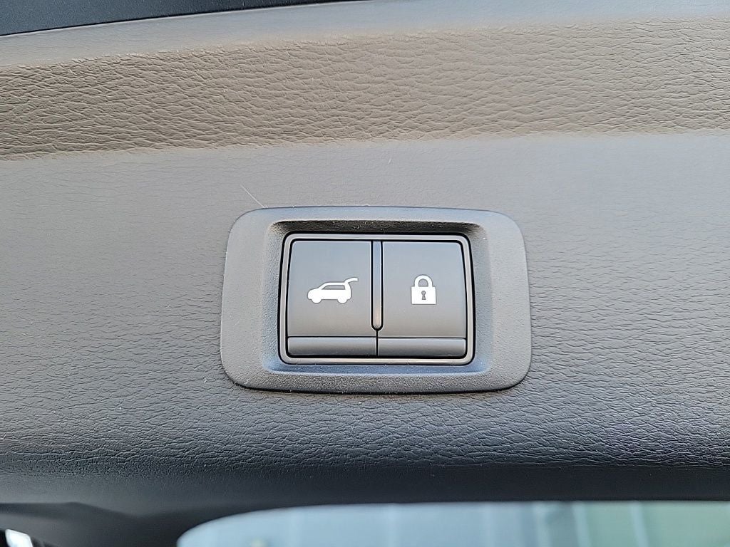 2026 Nissan Rogue Plug-In Hybrid Platinum