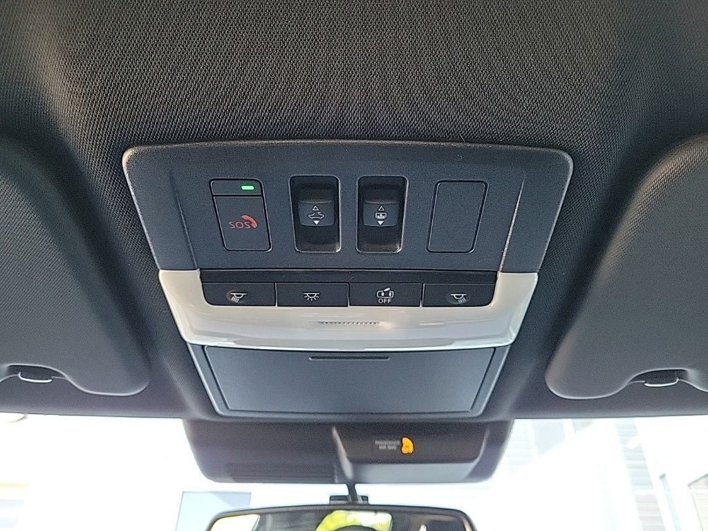 2026 Nissan Rogue Plug-In Hybrid Platinum