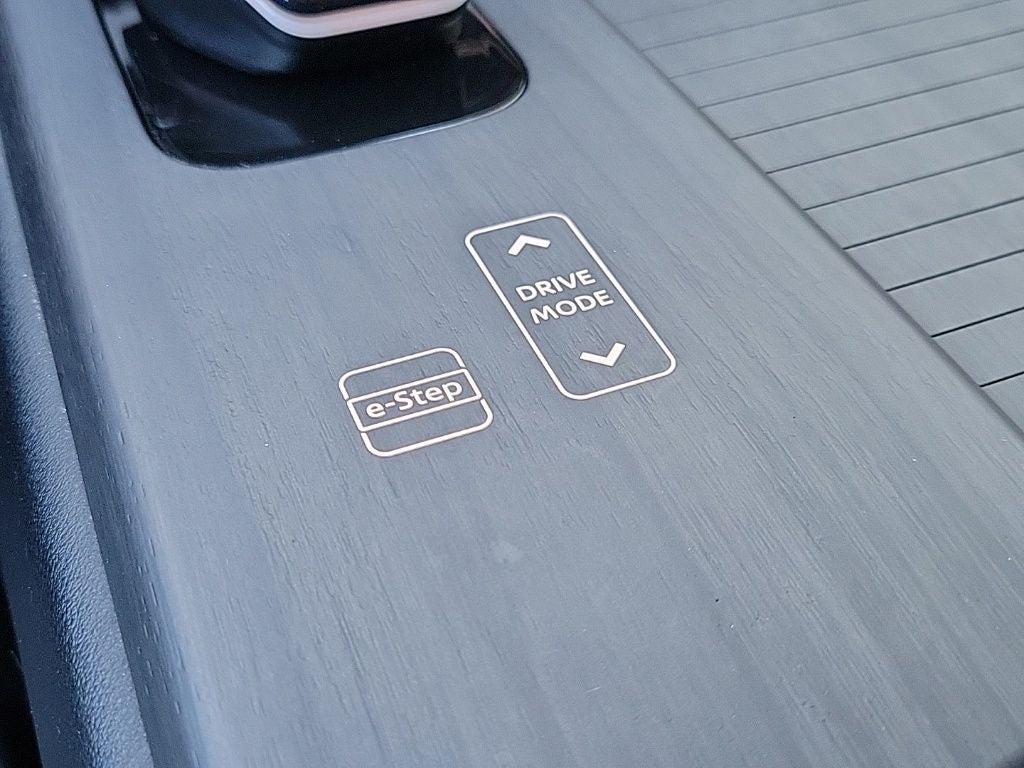 2023 Nissan Ariya ENGAGE