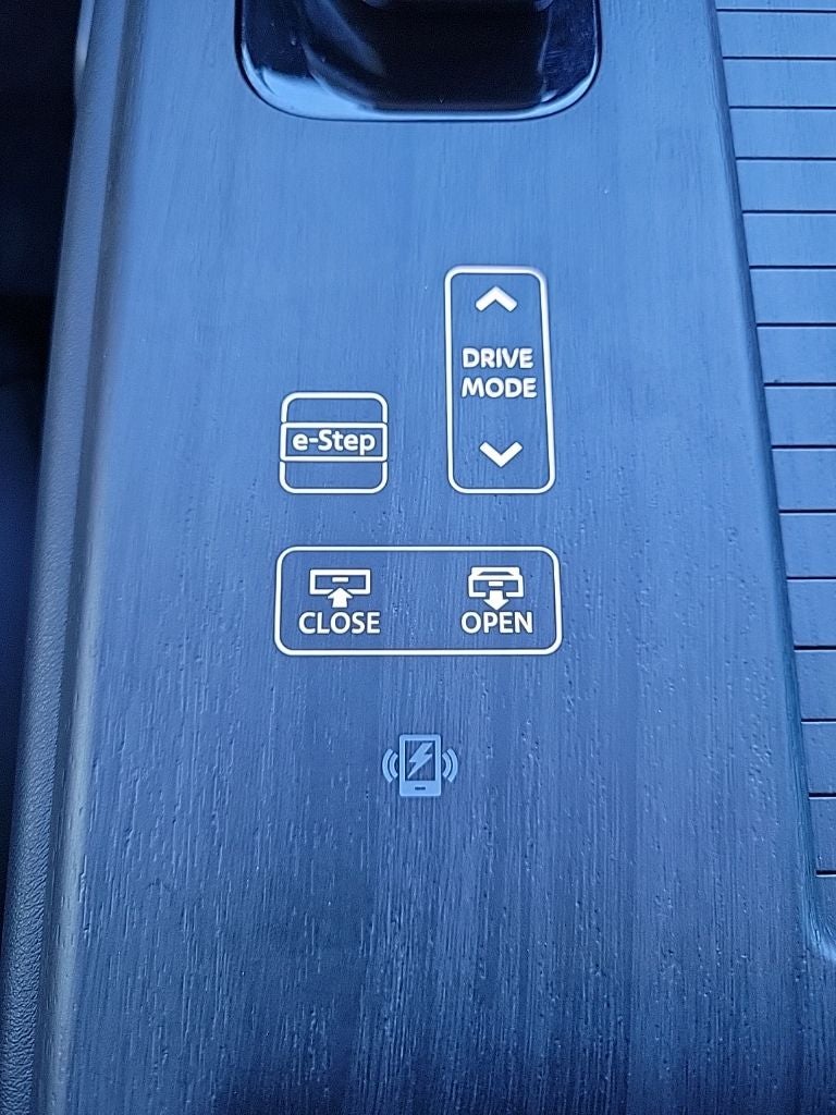 2023 Nissan Ariya EVOLVE+