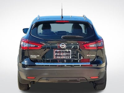 2022 Nissan Rogue Sport SV