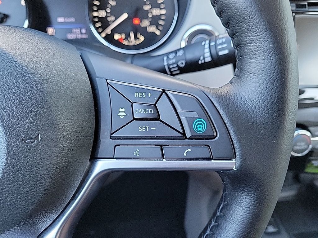 2020 Nissan Rogue Sport SV