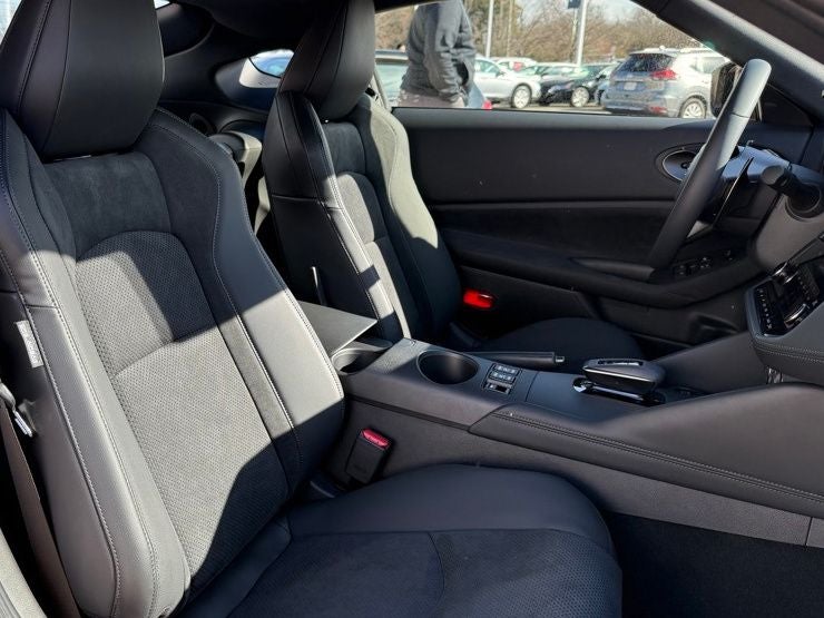 2024 Nissan Z Heritage Edition