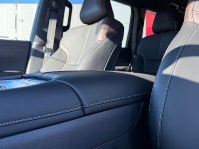 2025 Nissan Armada SL