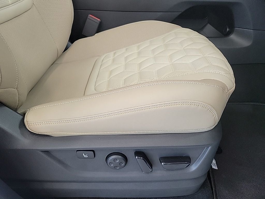 2025 Nissan Armada Platinum Reserve