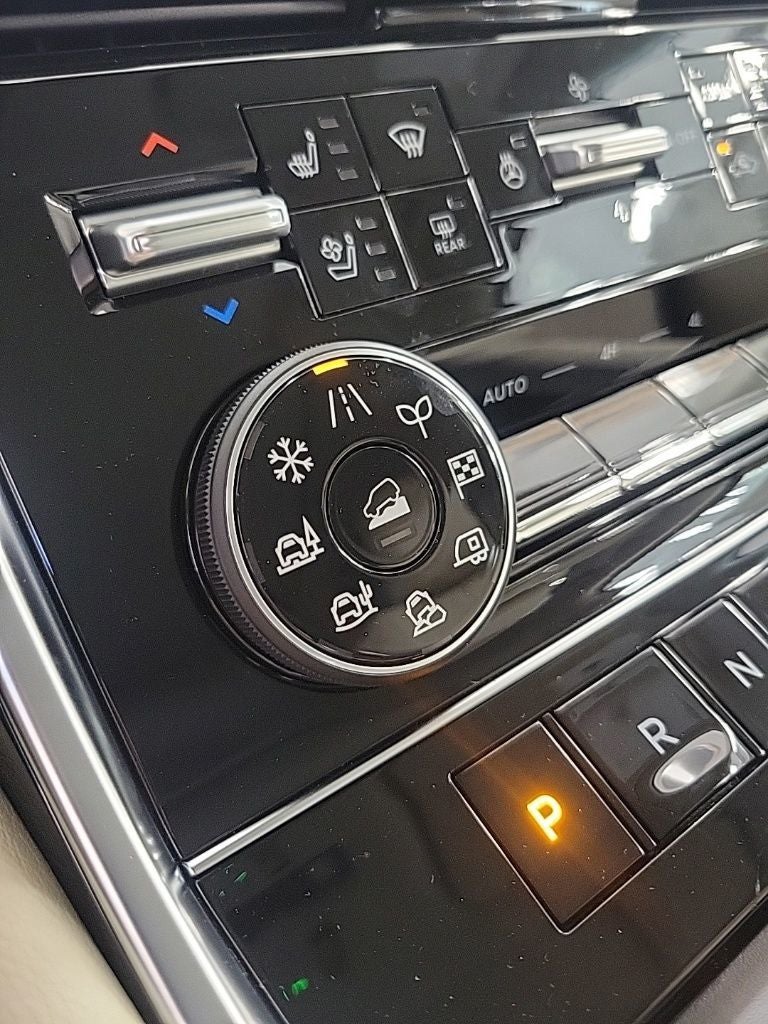 2025 Nissan Armada Platinum Reserve