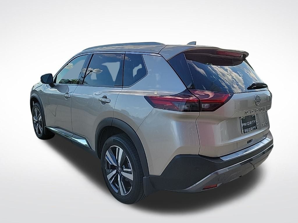 2022 Nissan Rogue SL