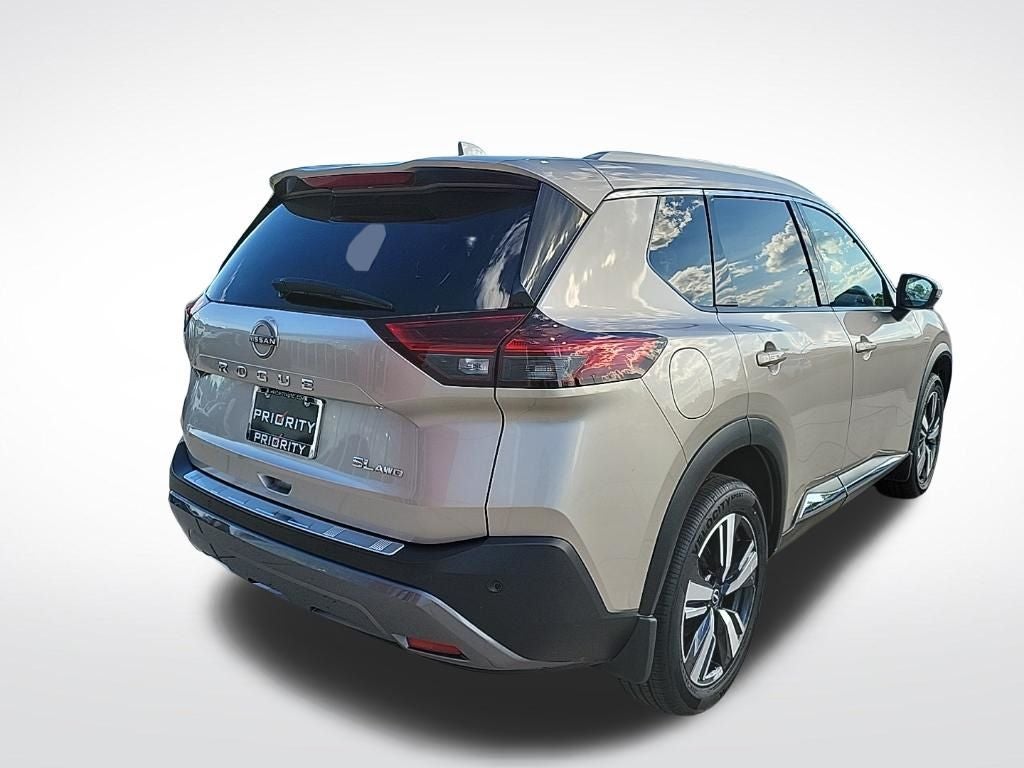 2022 Nissan Rogue SL