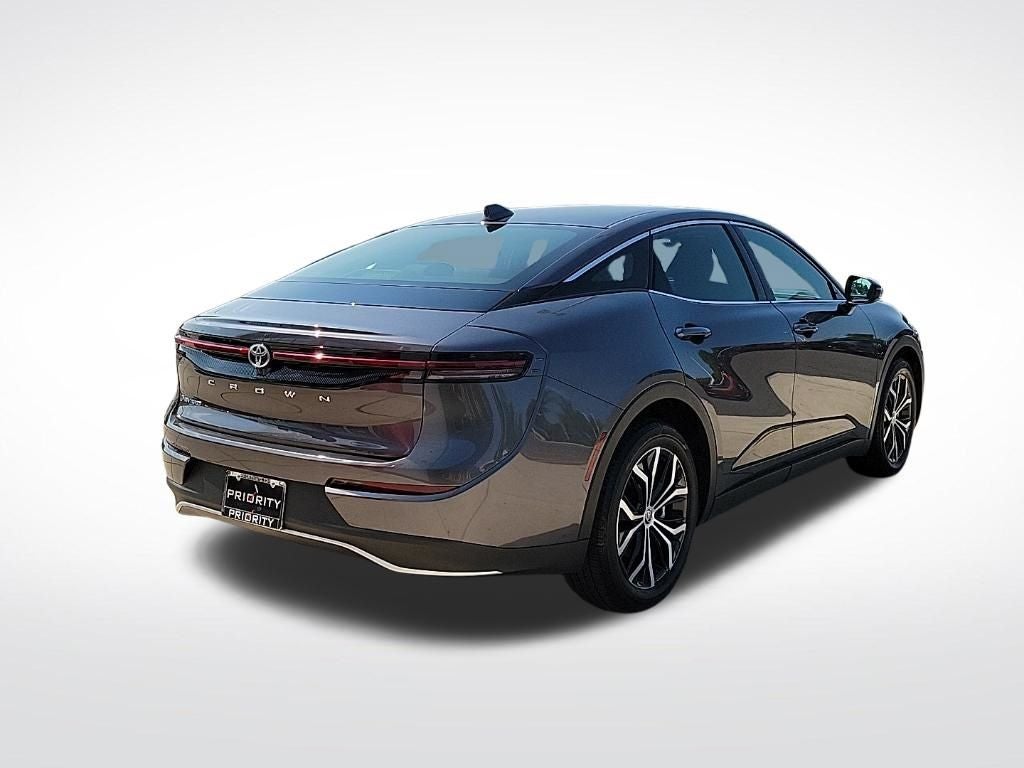 2024 Toyota Crown XLE
