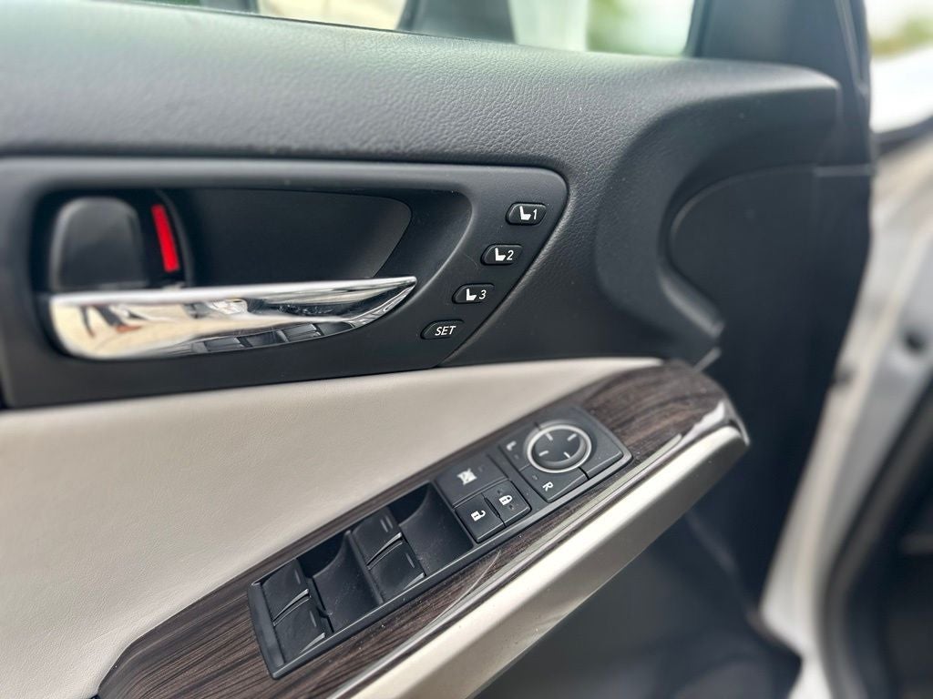 2015 Lexus IS 350