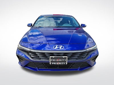 2024 Hyundai Elantra SE