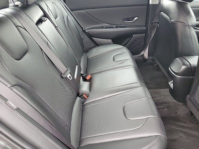 2025 Hyundai Elantra Limited