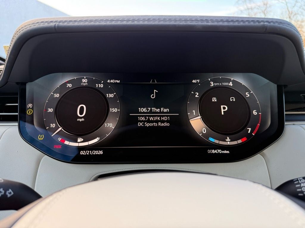 2025 Land Rover Range Rover SE