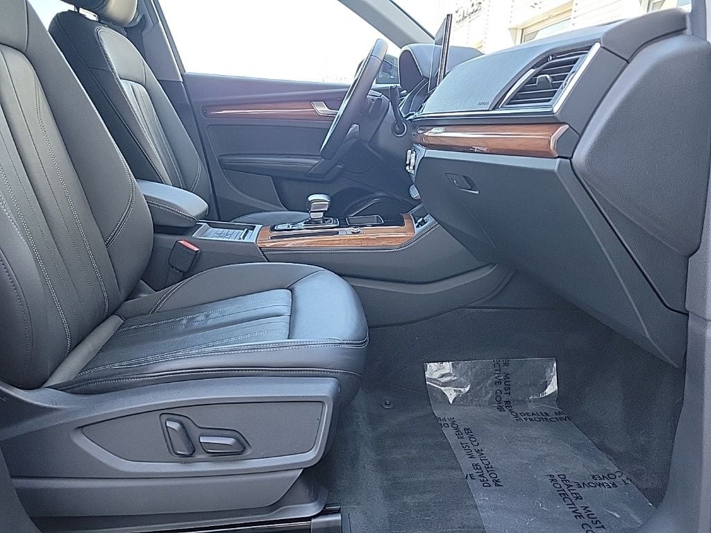 2021 Audi Q5 45 Premium Plus quattro