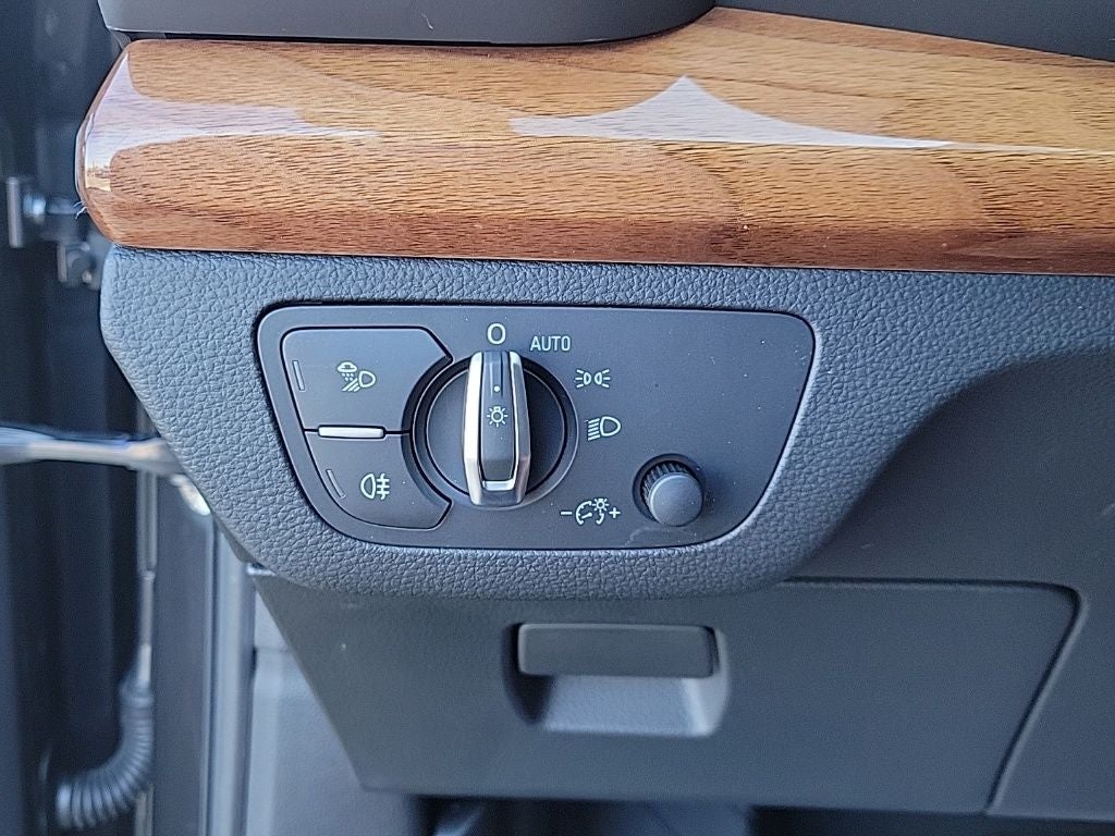 2021 Audi Q5 45 Premium Plus quattro