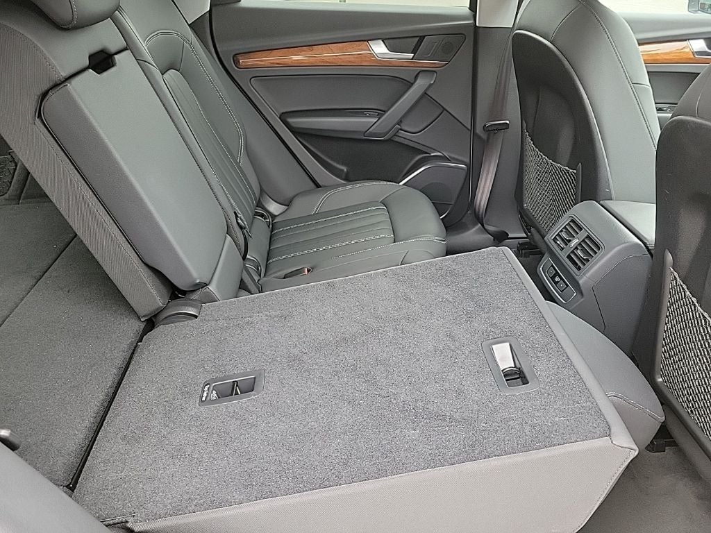 2023 Audi Q5 45 S line Premium quattro