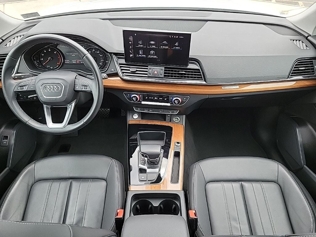 2023 Audi Q5 45 S line Premium quattro