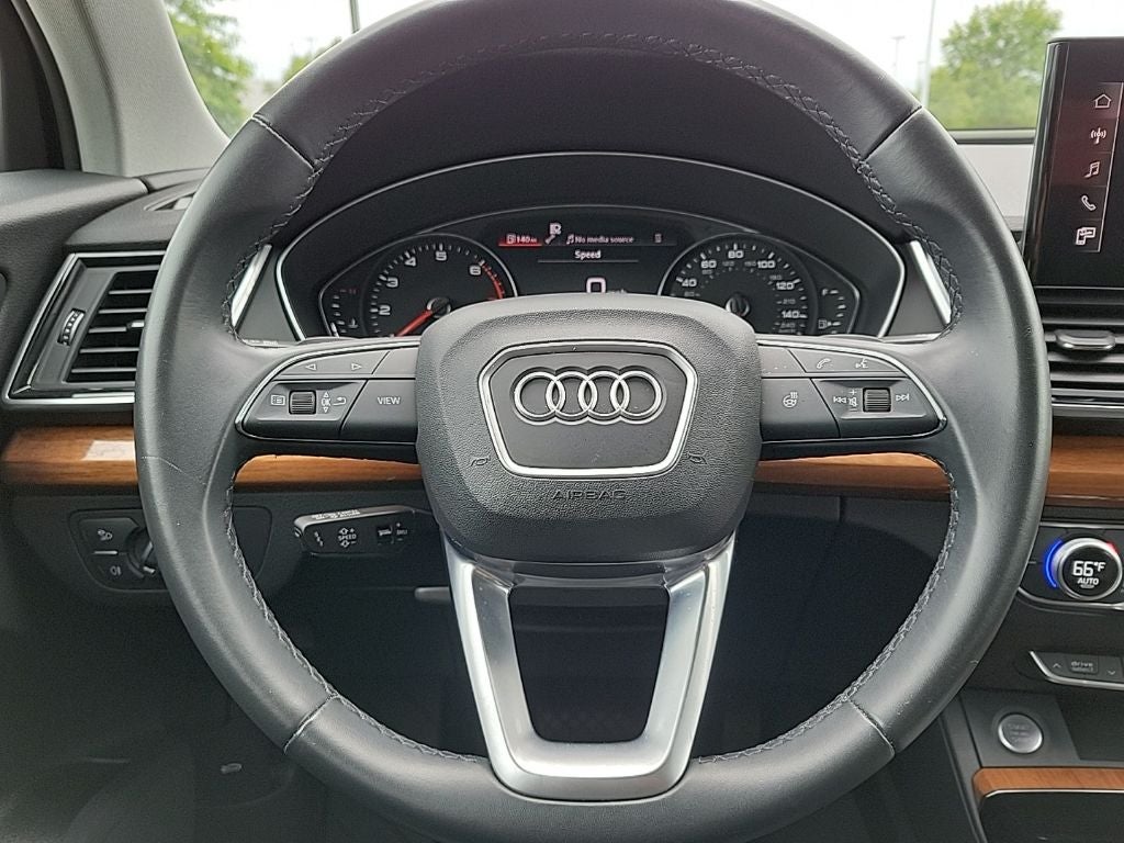 2023 Audi Q5 45 S line Premium quattro