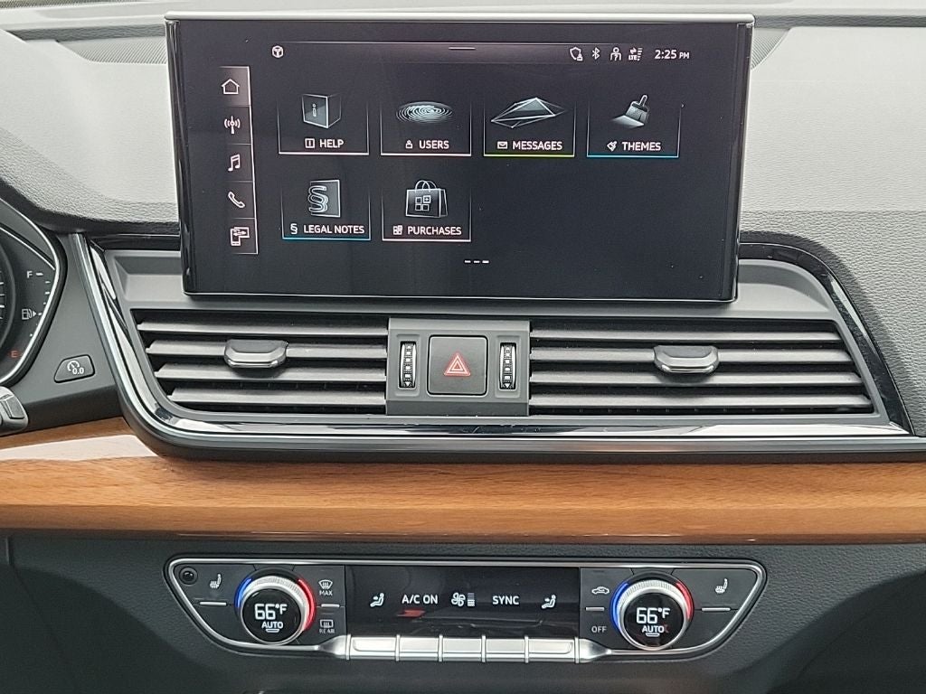2023 Audi Q5 45 S line Premium quattro